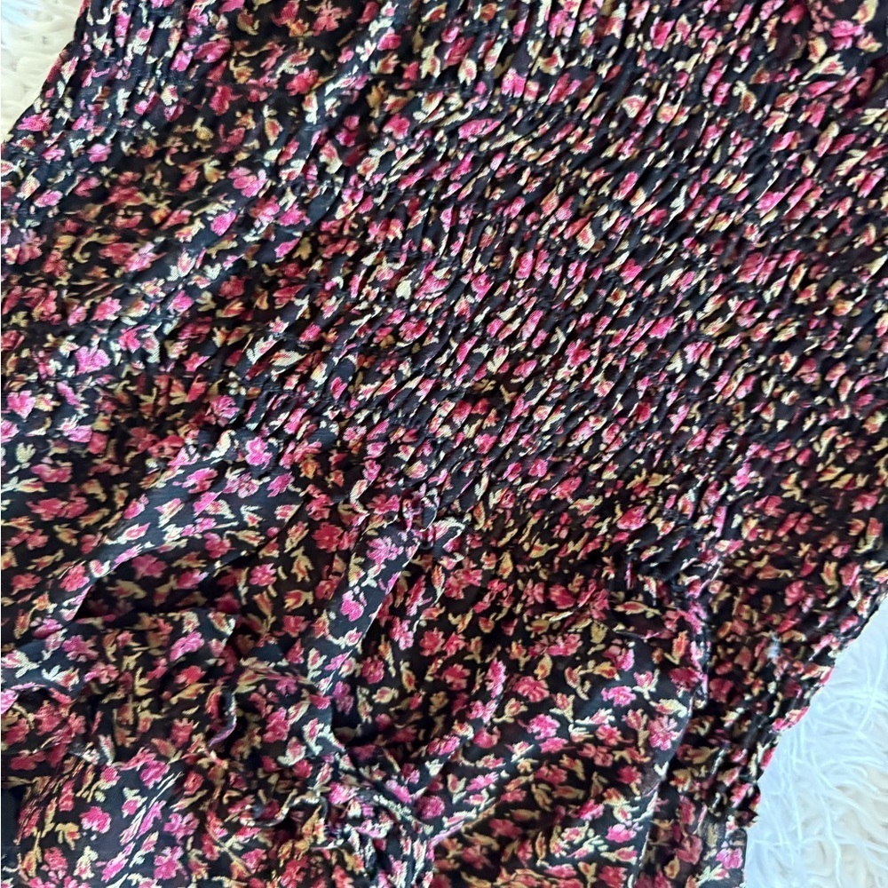 Romper so cute 🥰 & prissy ! - Picture 3 of 7
